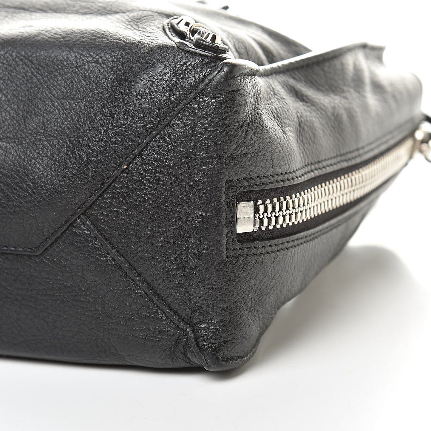 Veau Papier A6 Zip Around Tote Black