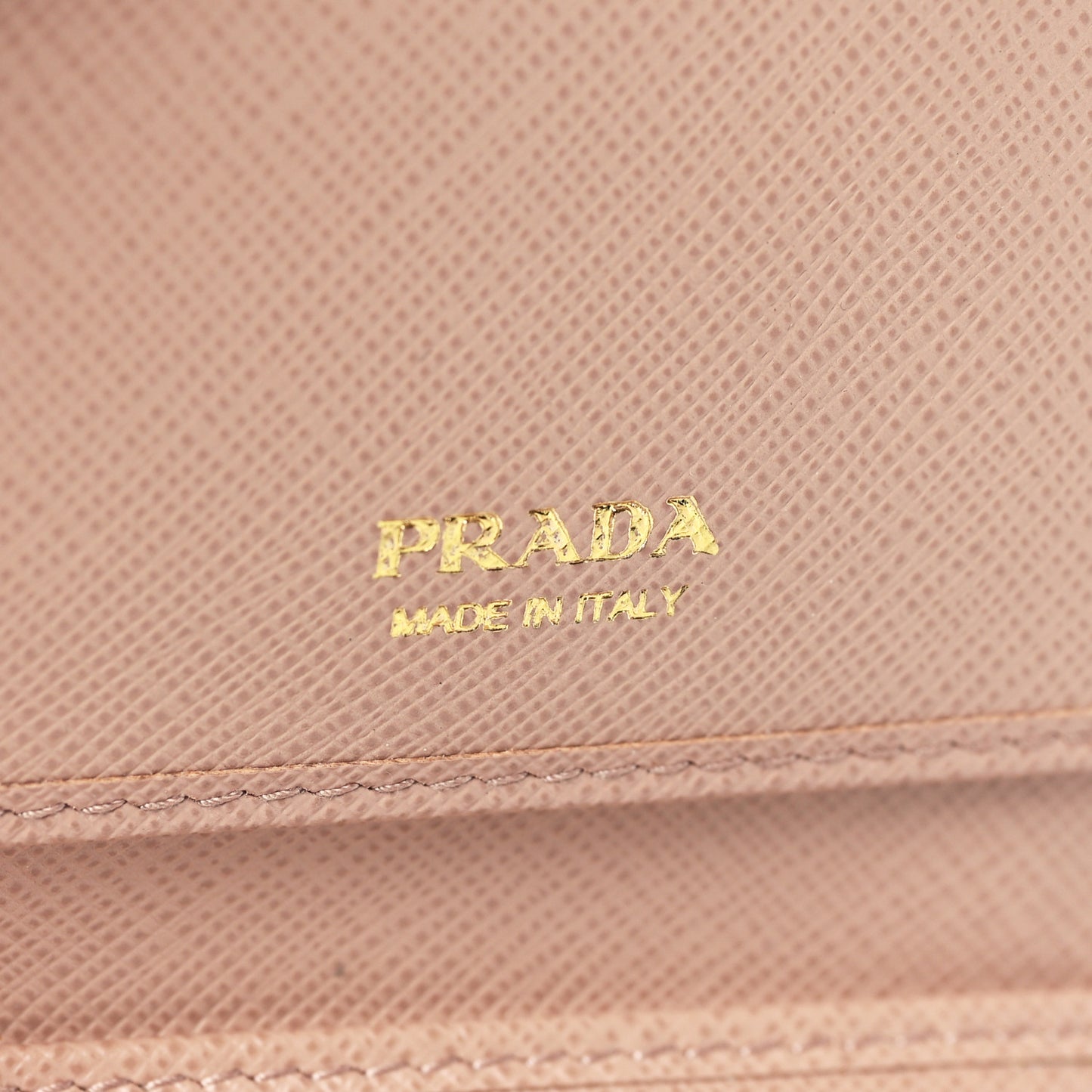 Saffiano Metal Card Holder Compact Wallet Cipria