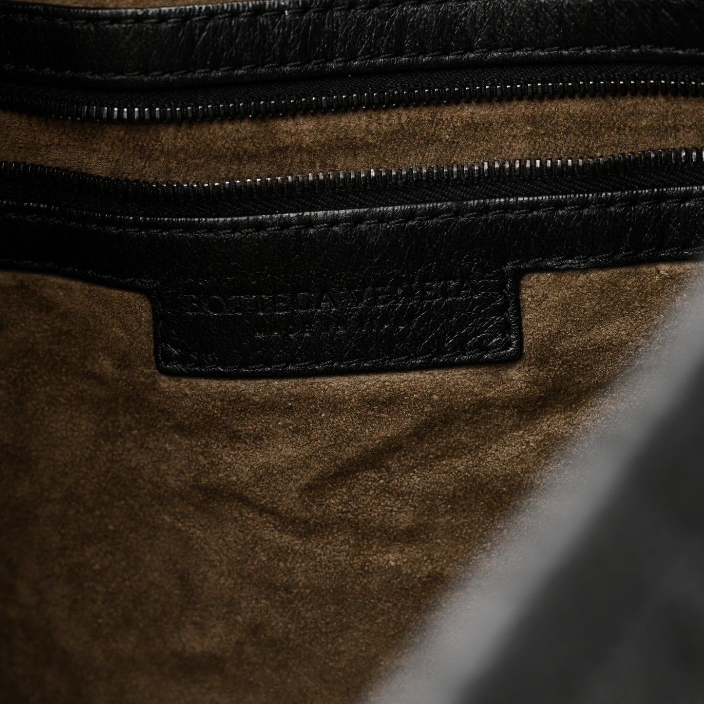 Nappa Intrecciato Weave Maxi Veneta Hobo Black