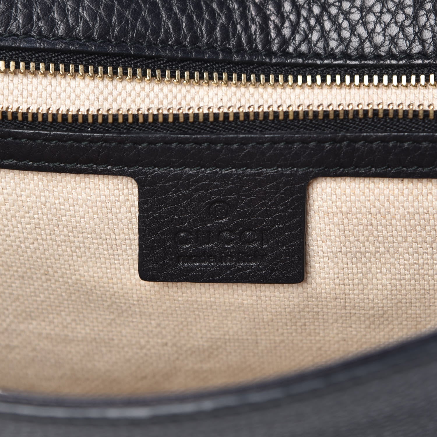 Gucci Pebbled Calfskin Medium Soho Clutch Black 6 of 7