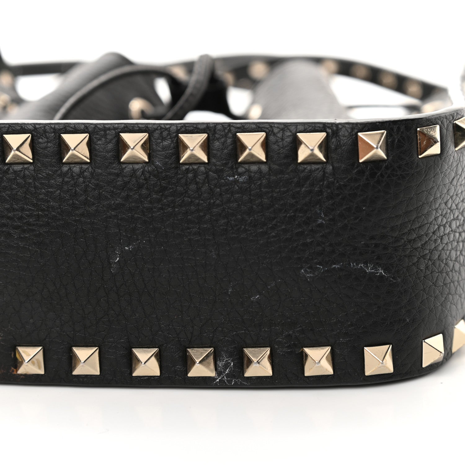Valentino Garavani Grained Calfskin Rockstud Bucket Bag Black 11 of 13