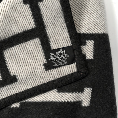 Hermes Wool Cashmere Avalon Blanket Ecru Gris Fonce 3 of 3