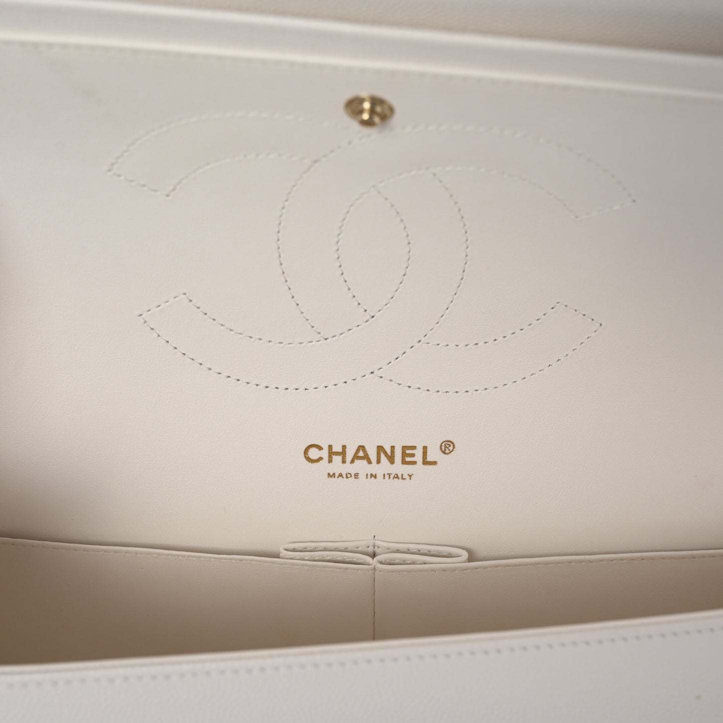 Caviar Quilted Jumbo Double Flap White