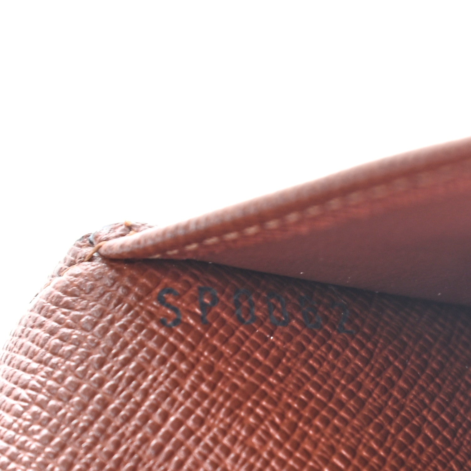 Louis Vuitton Monogram Small Ring Agenda Cover 7 of 7