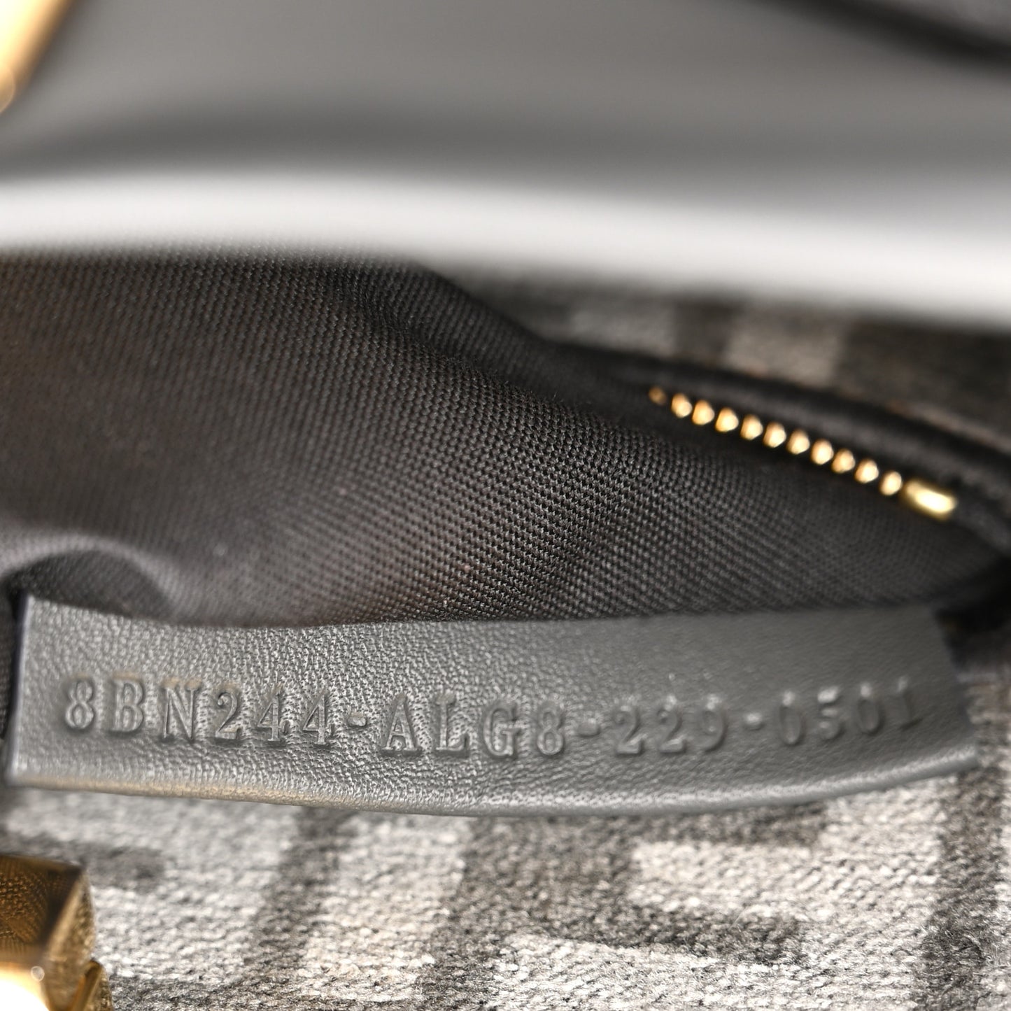 Vitello Seta Chenille FF Mini Peekaboo Iconic Satchel Anthracite Asfalto