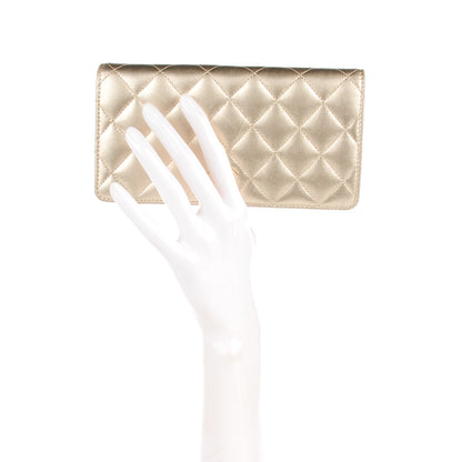 Chanel Metallic Lambskin Quilted Yen Wallet Gold 2 of 8