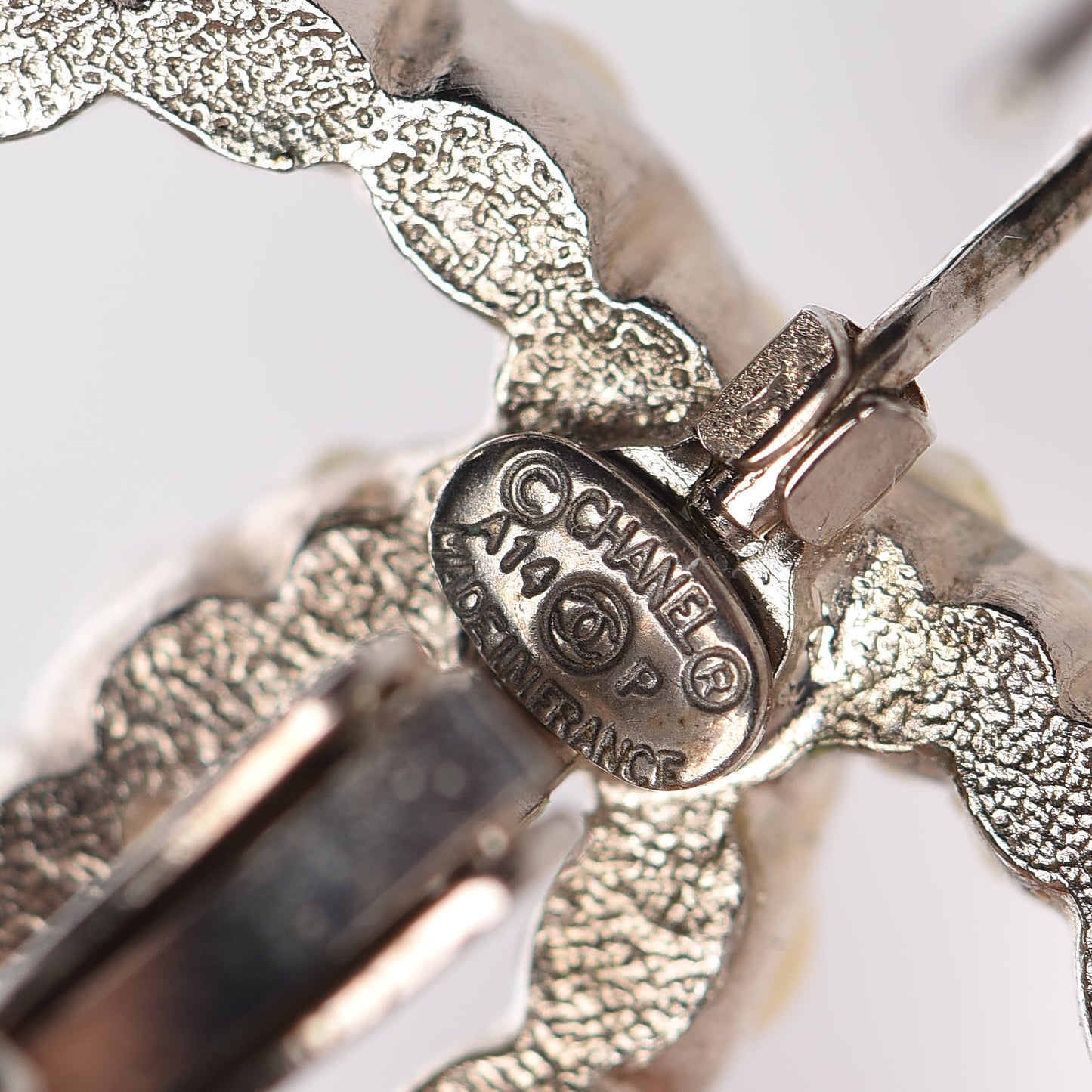 Pearl CC Dangle Earrings Light Gold