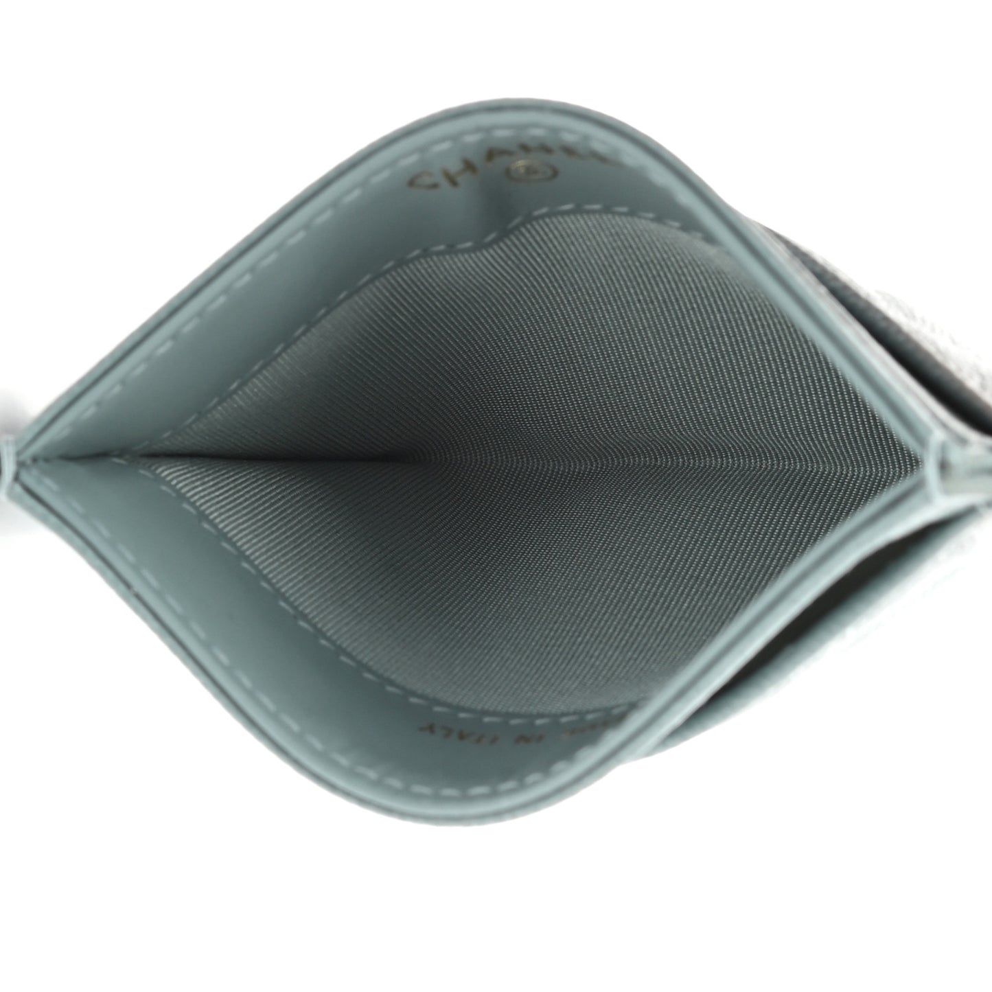 Iridescent Caviar Quilted Card Holder Light Blue