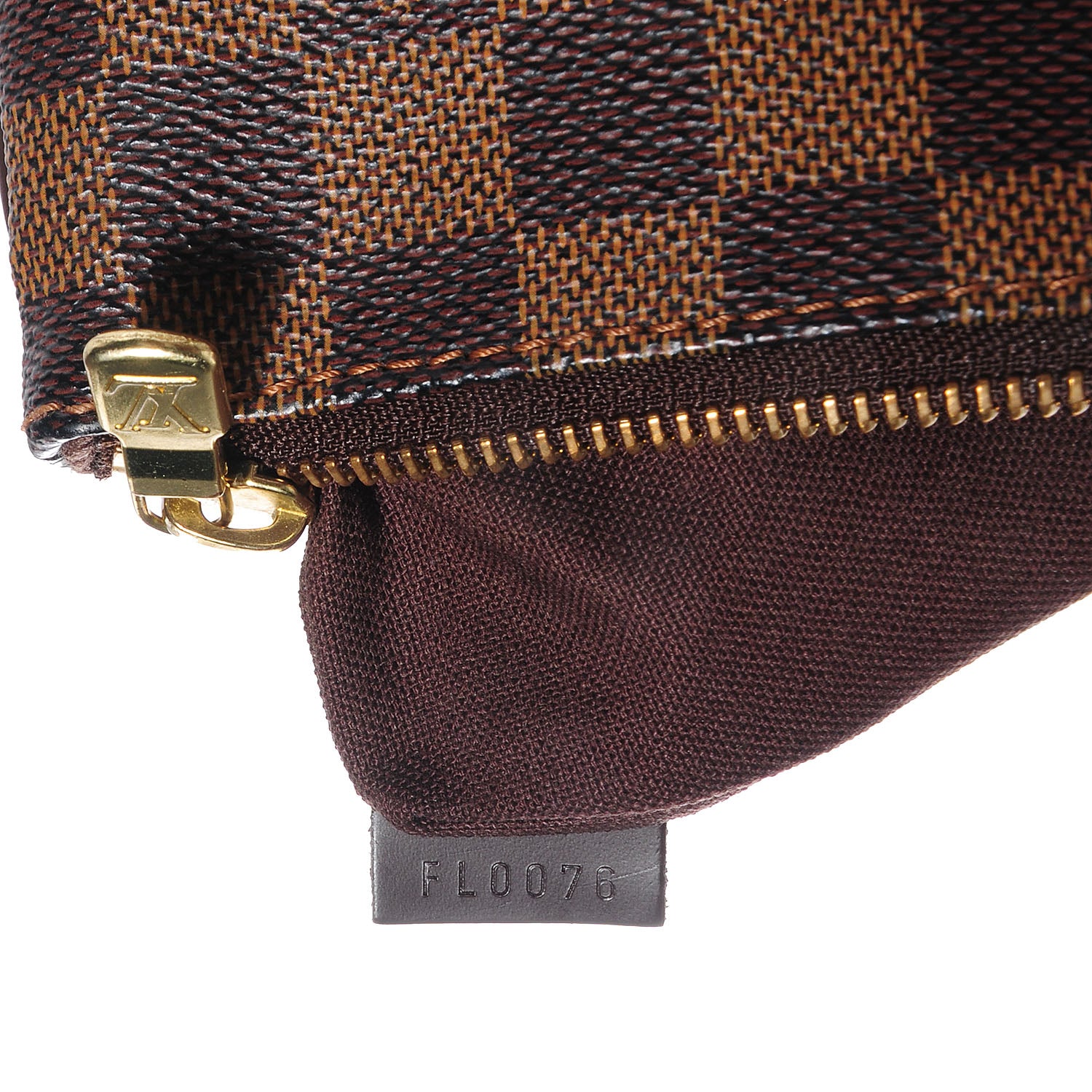 Louis Vuitton Damier Ebene Pochette Melville 6 of 7