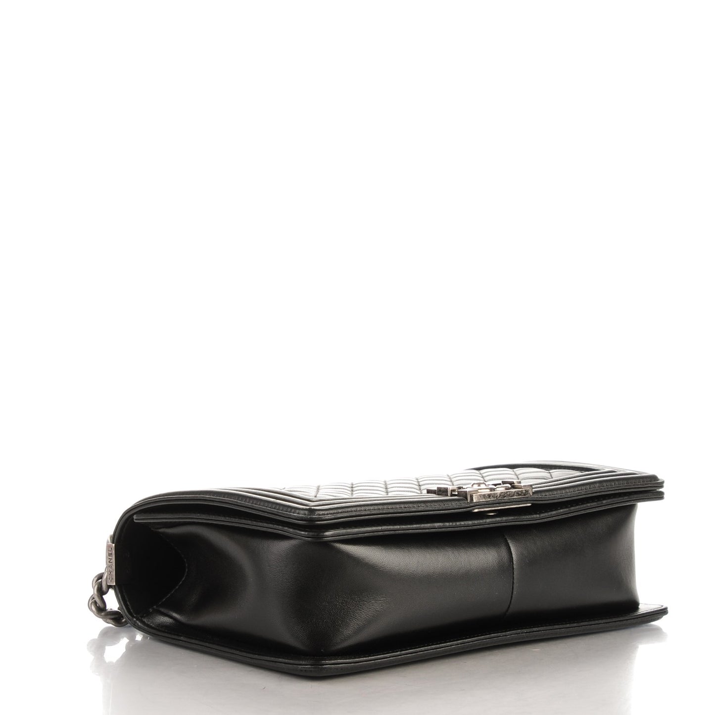 Lambskin Quilted New Medium Boy Flap Black