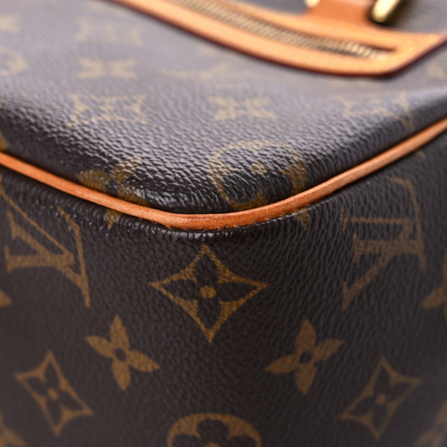 Monogram Cite MM