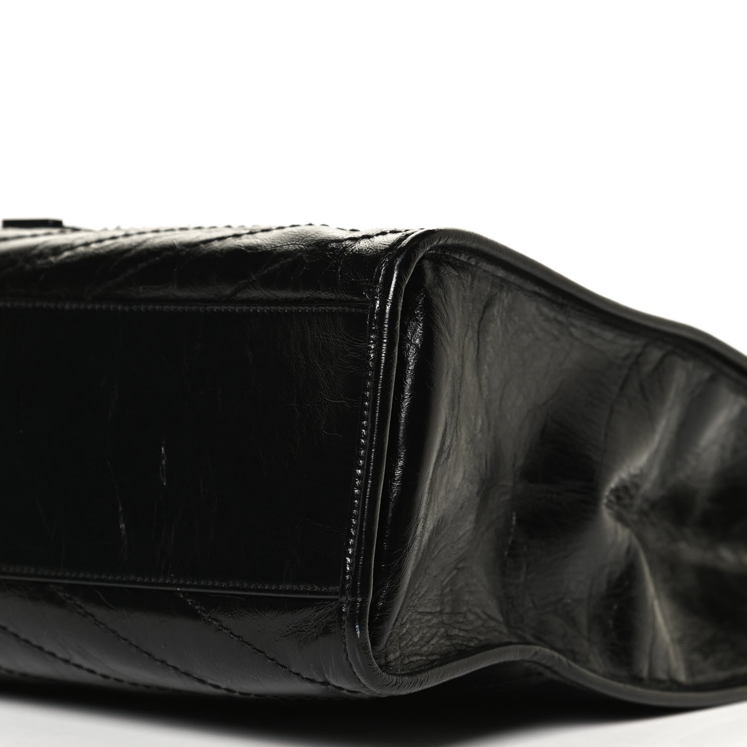 Saint Laurent Crinkled Calfskin Matelasse Monogram Niki Shoulder Bag Black 11 of 11