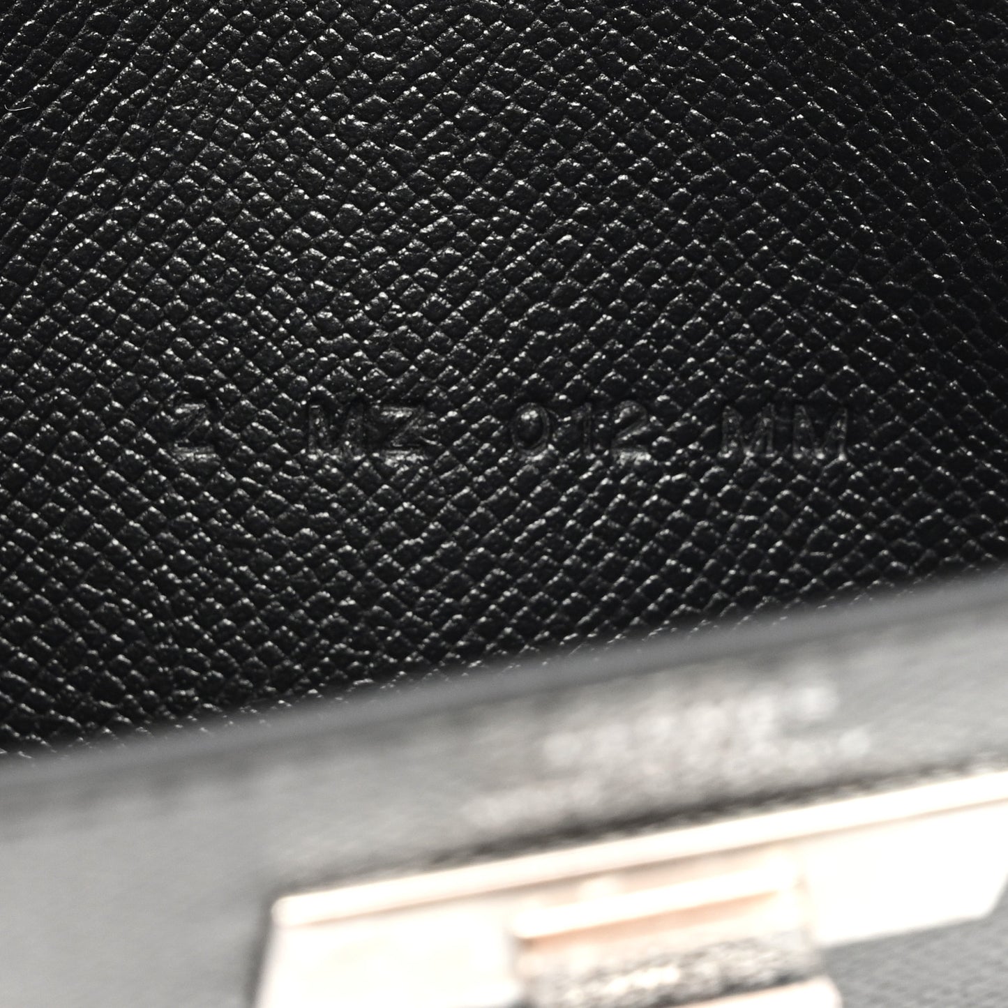 Epsom Kelly Pocket Compact Wallet Black