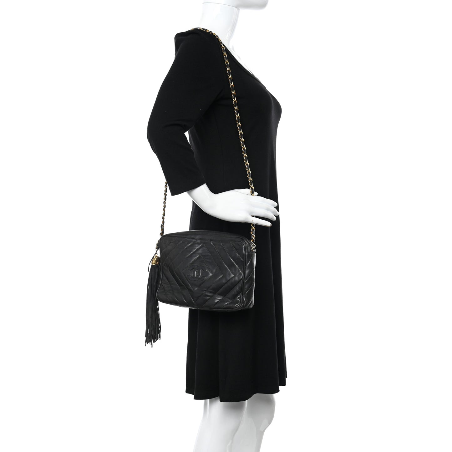 Lambskin Chevron Quilted Tassel Camera Case Black