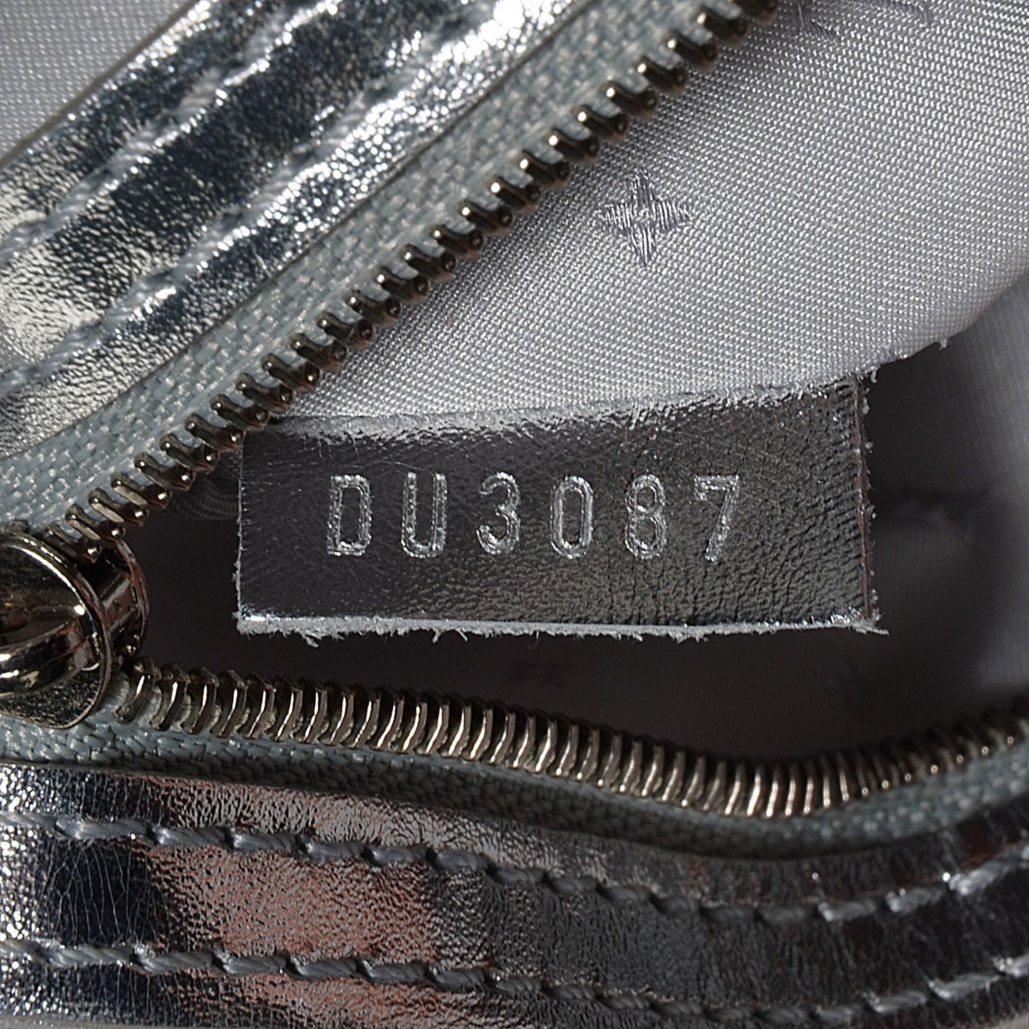 Louis Vuitton Suhali Lockit MM Silver 7 of 7