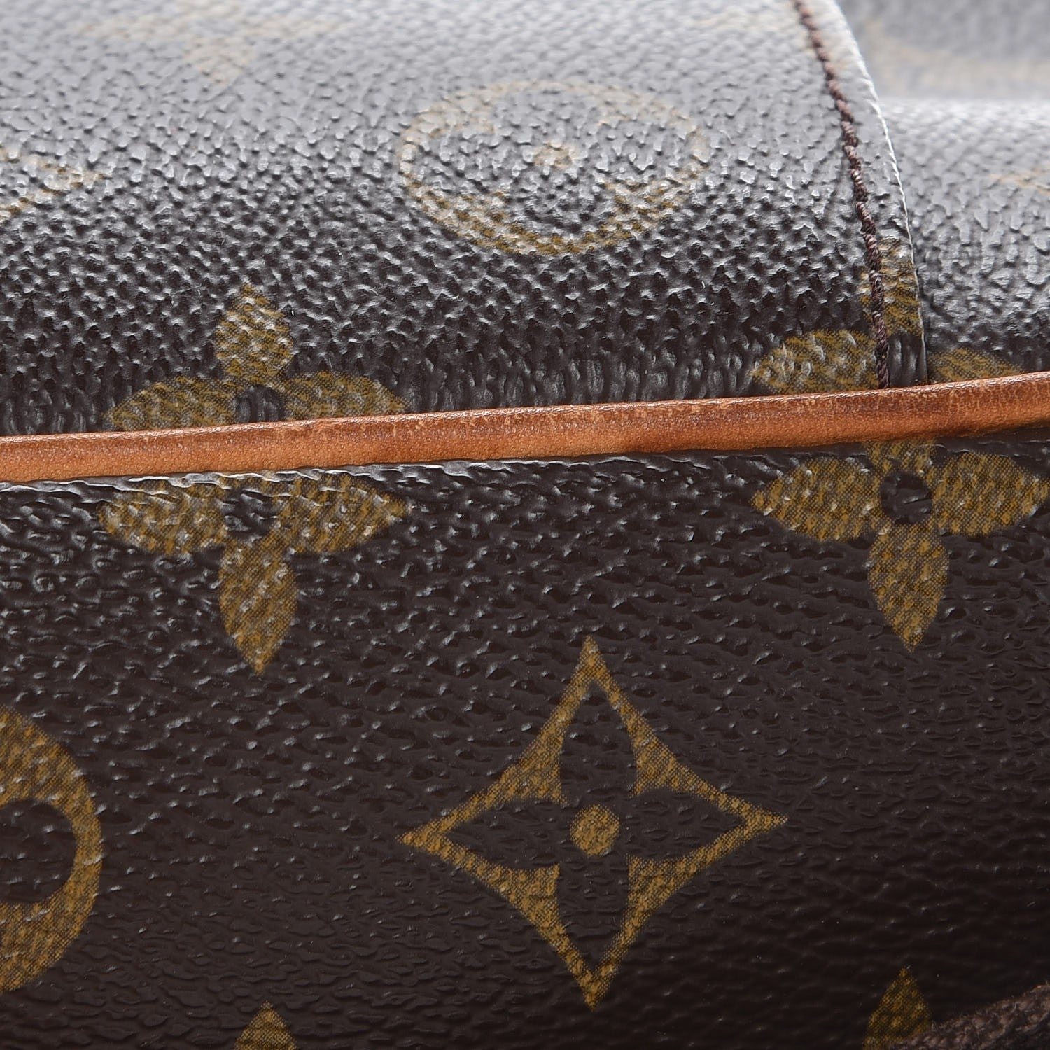 Louis Vuitton Monogram Pochette Gange 9 of 9