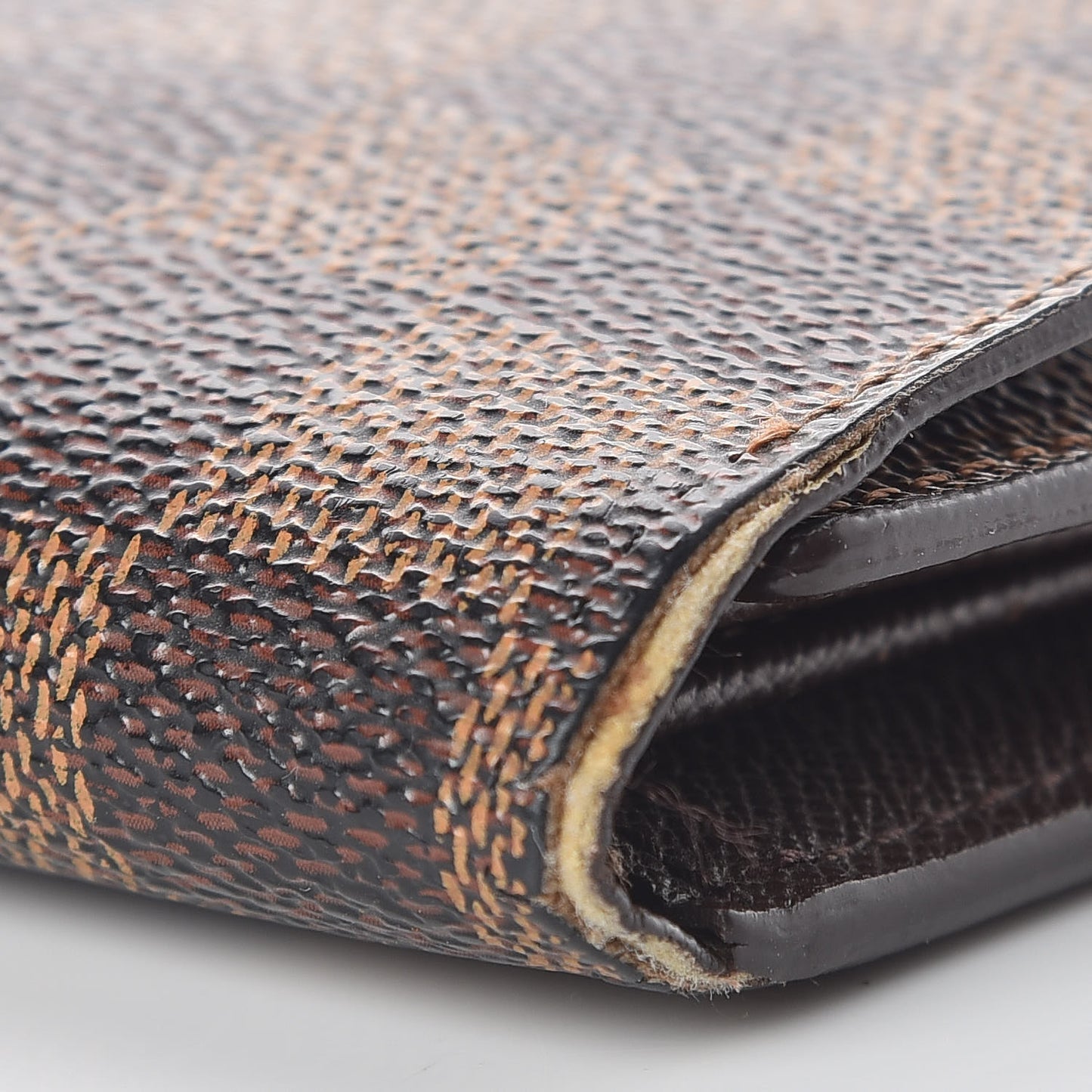 Damier Ebene Porte Tresor International Wallet