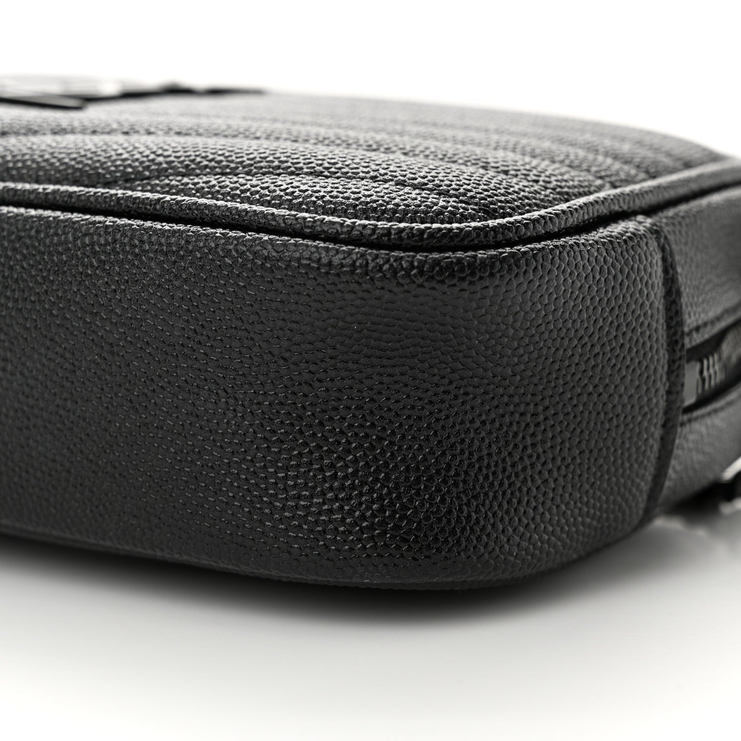 Grain De Poudre Matelasse Monochrome Monogram Mini Lou Camera Bag Black