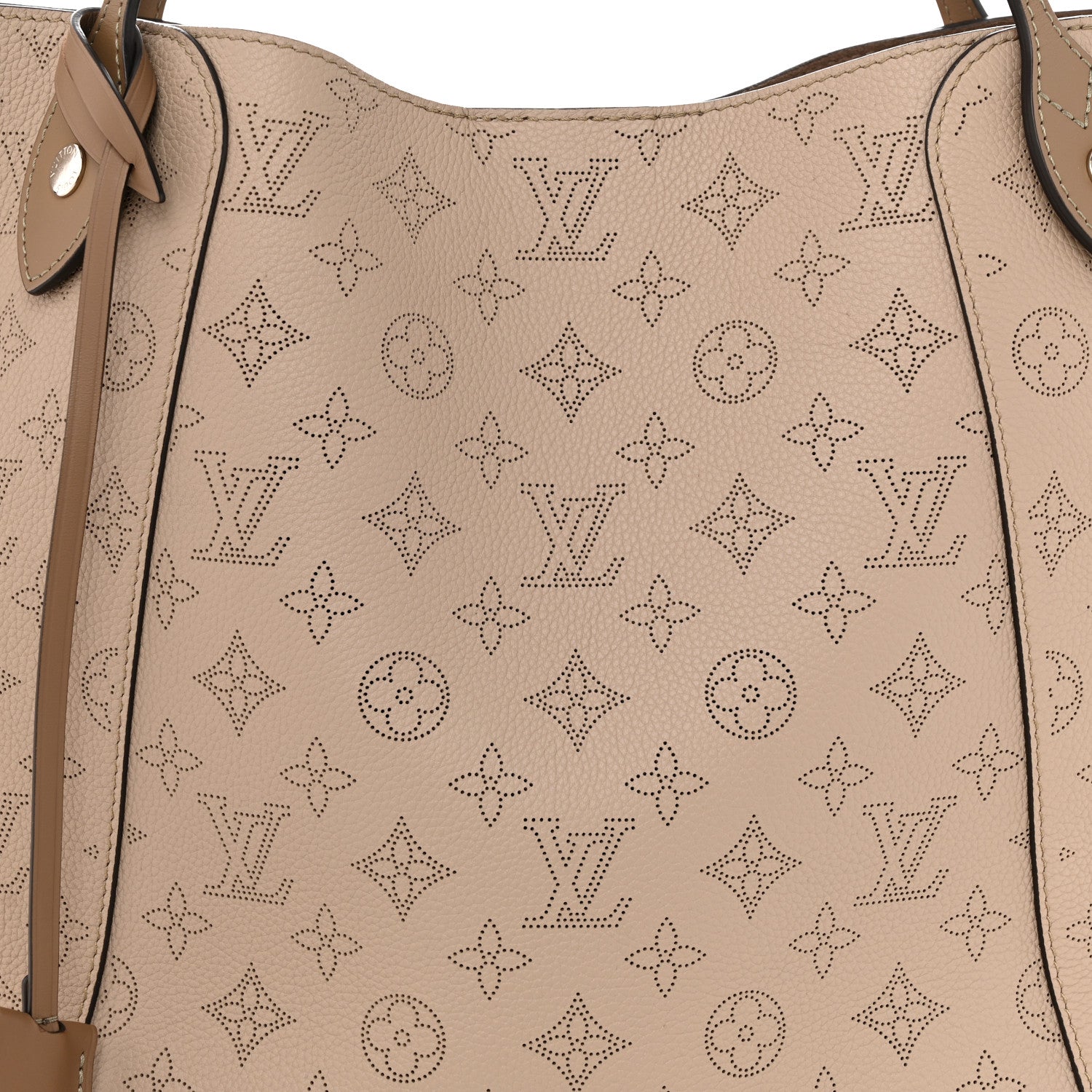 Louis Vuitton Mahina Hina MM Galet 8 of 10