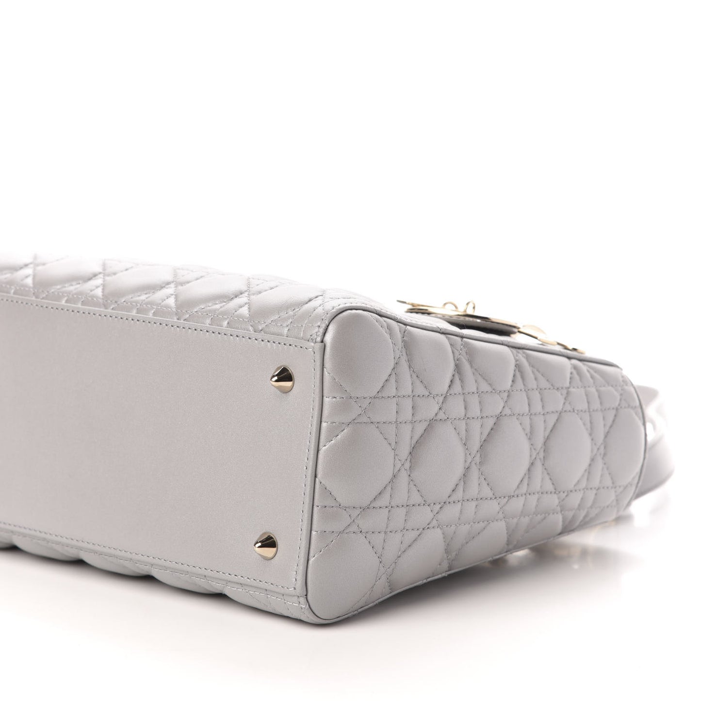Pearly Lambskin Cannage Medium Lady Dior Grey
