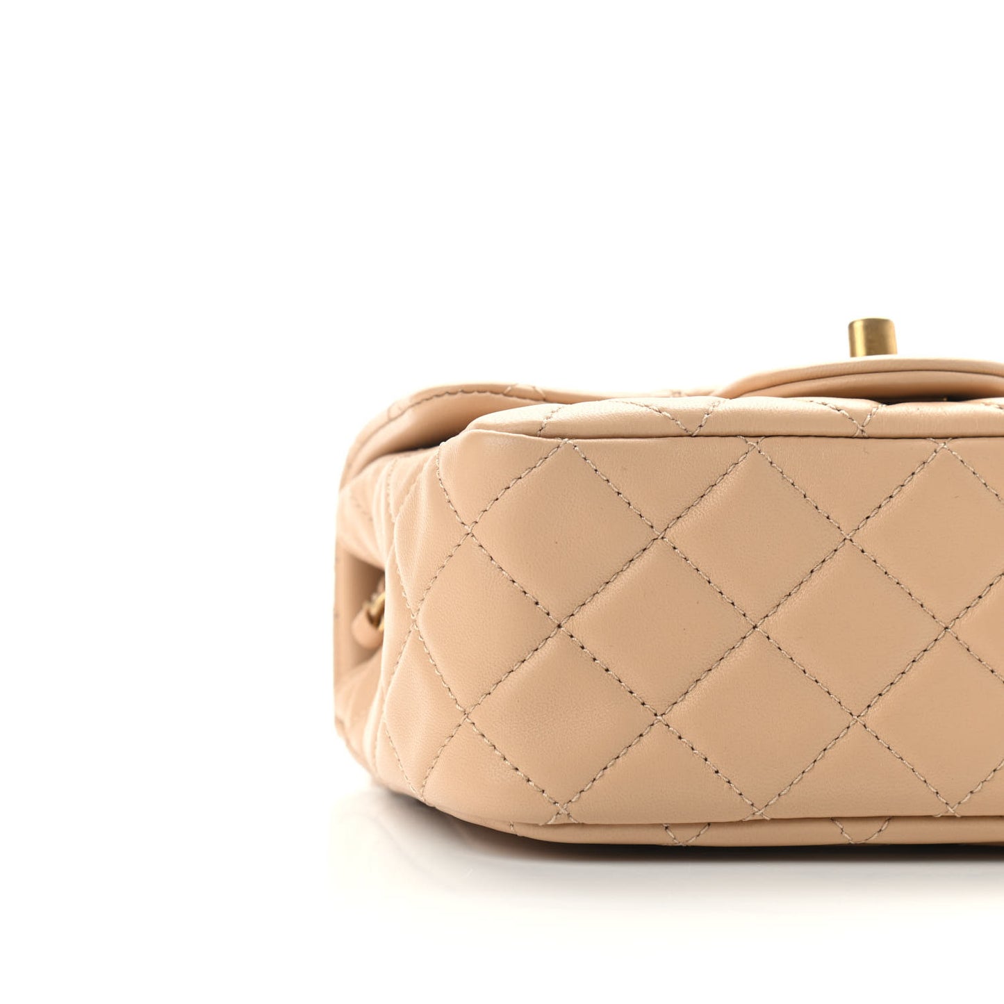 Lambskin Quilted Mini Pearl Crush Flap Beige