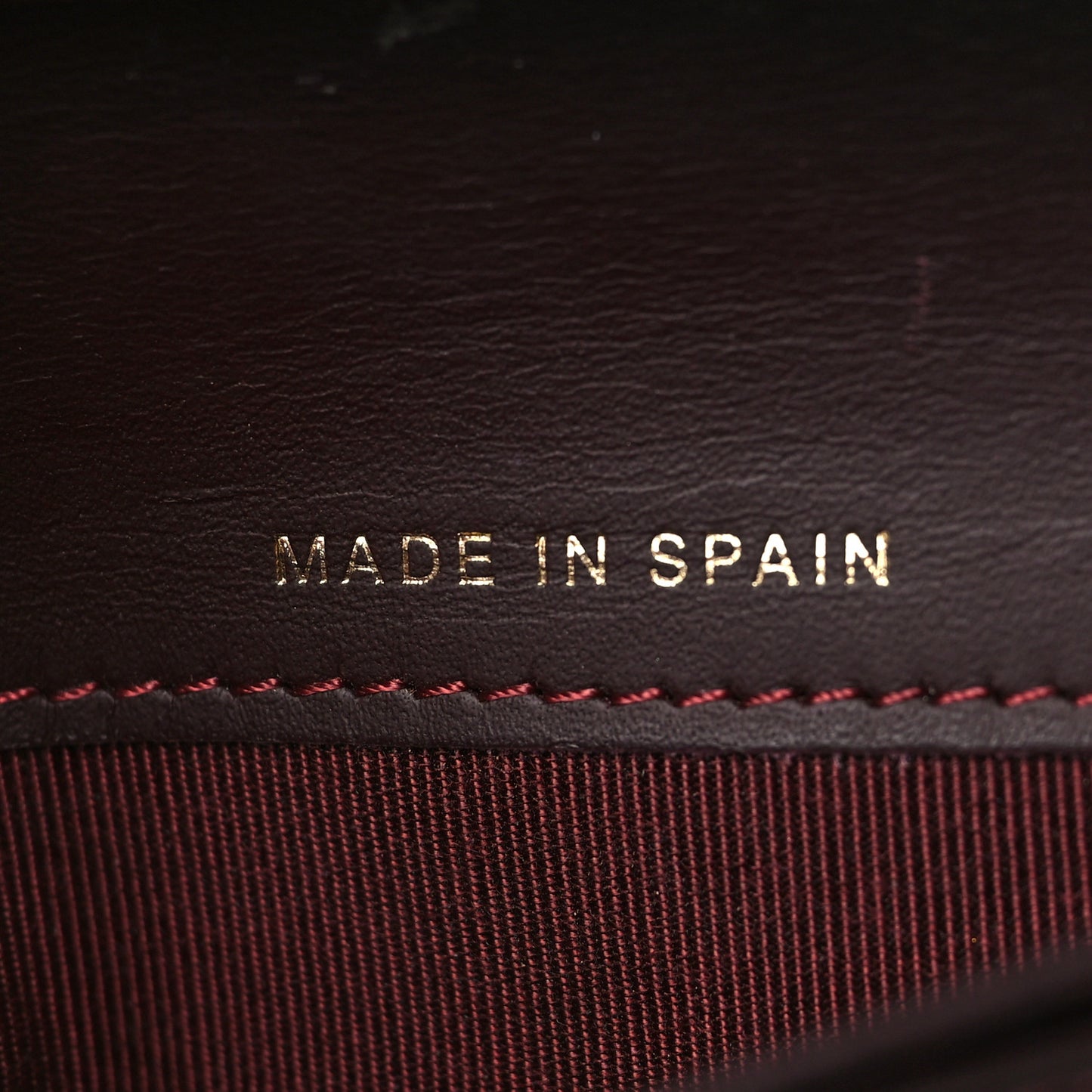 Caviar Quilted Yen Wallet Black