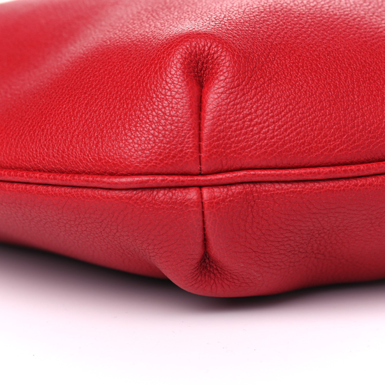 Gucci Grained Calfskin Logo Half Moon Hobo Red 4 of 6