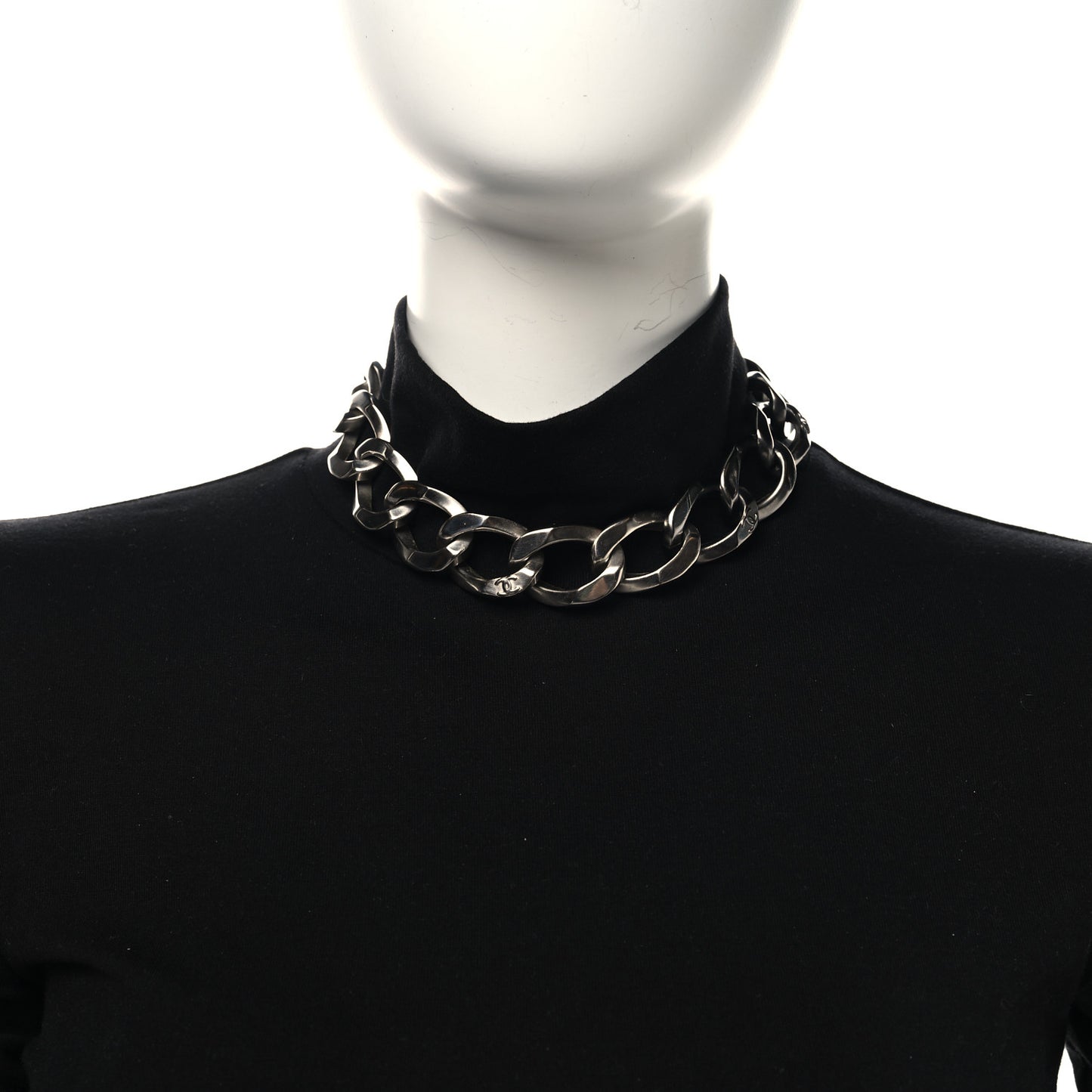 Metal Chain Link CC Choker Necklace Silver