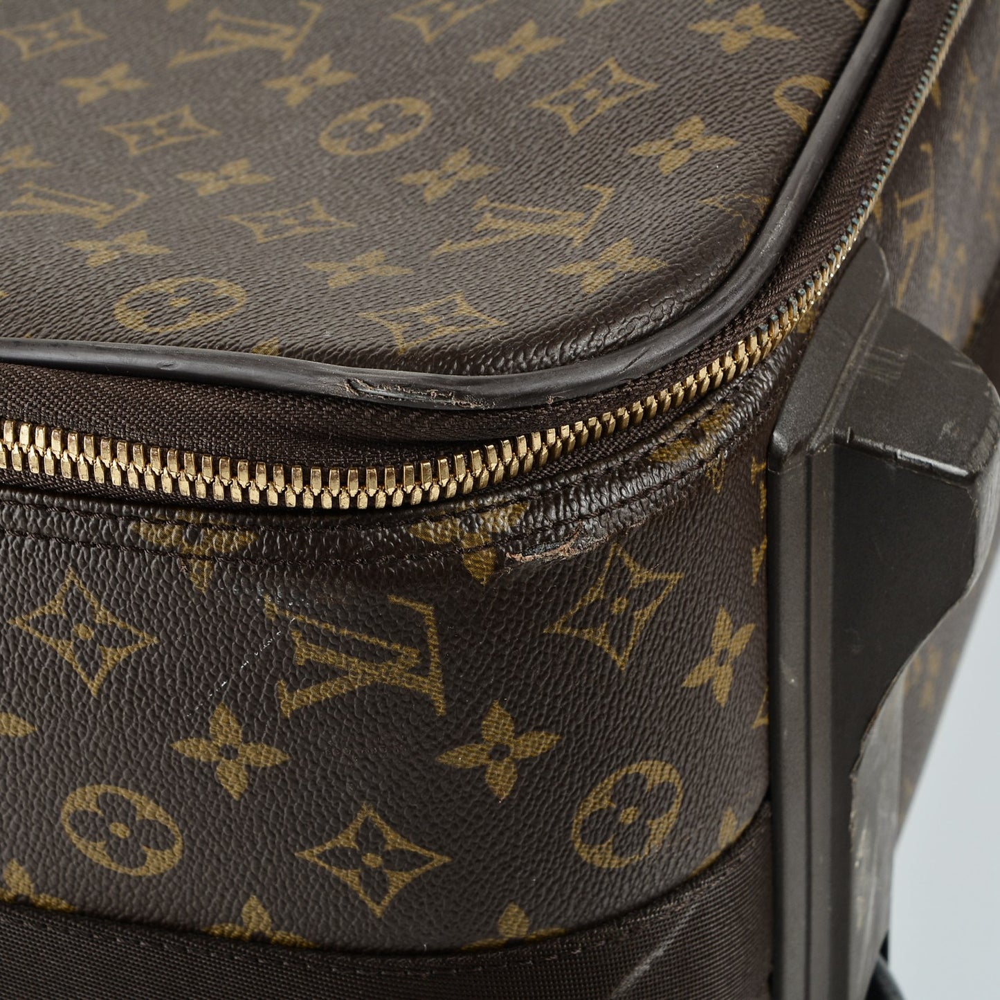 Monogram Pegase 65