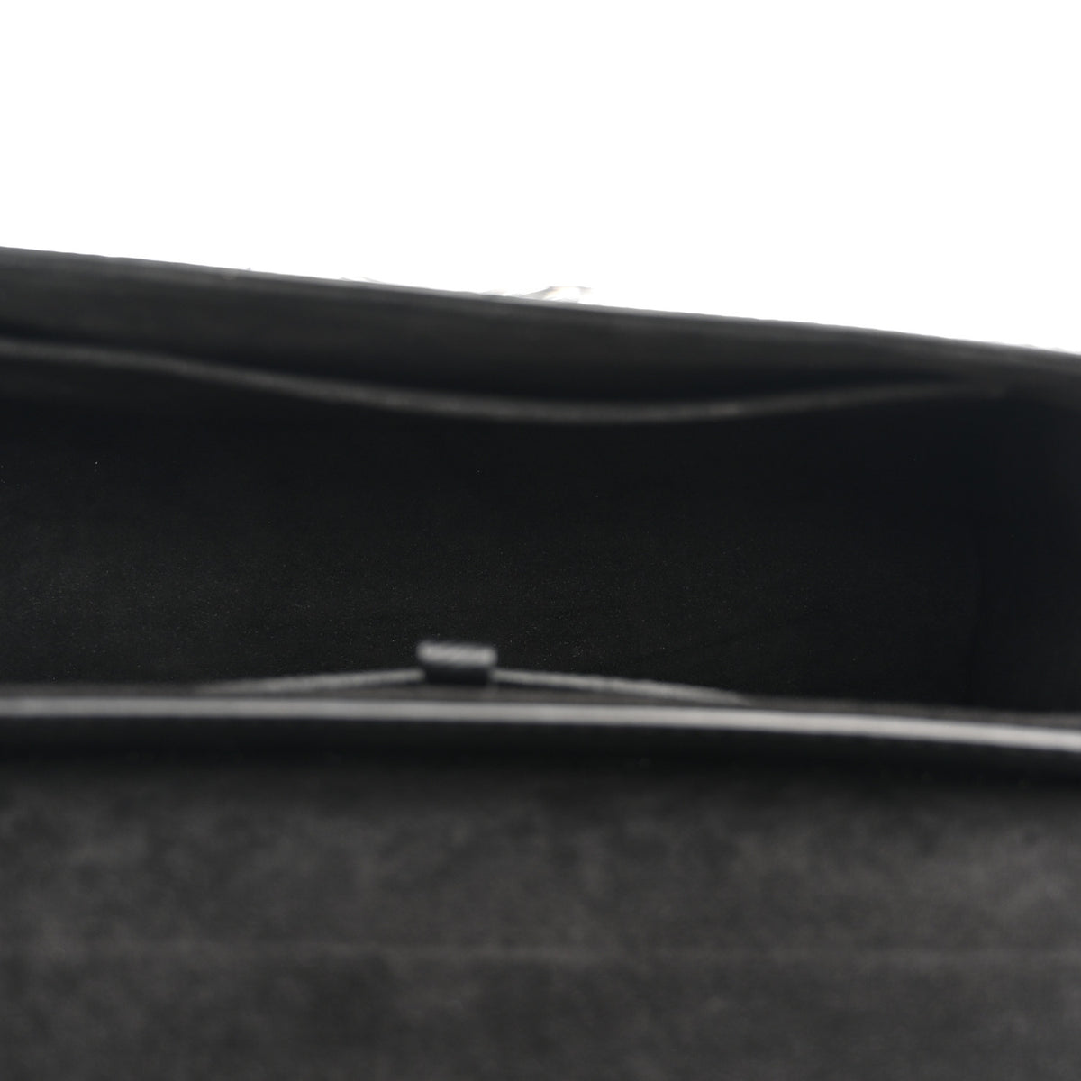 Epi Twist Shoulder Bag MM Black