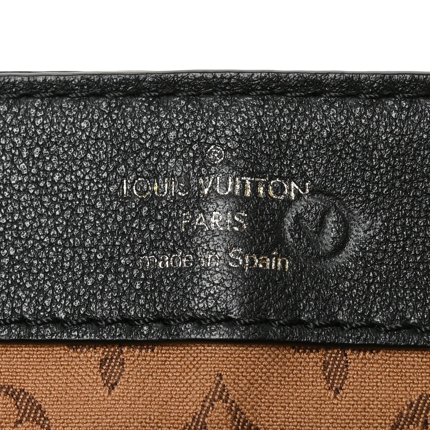 Smooth Calfskin Soft Dauphine MM Black