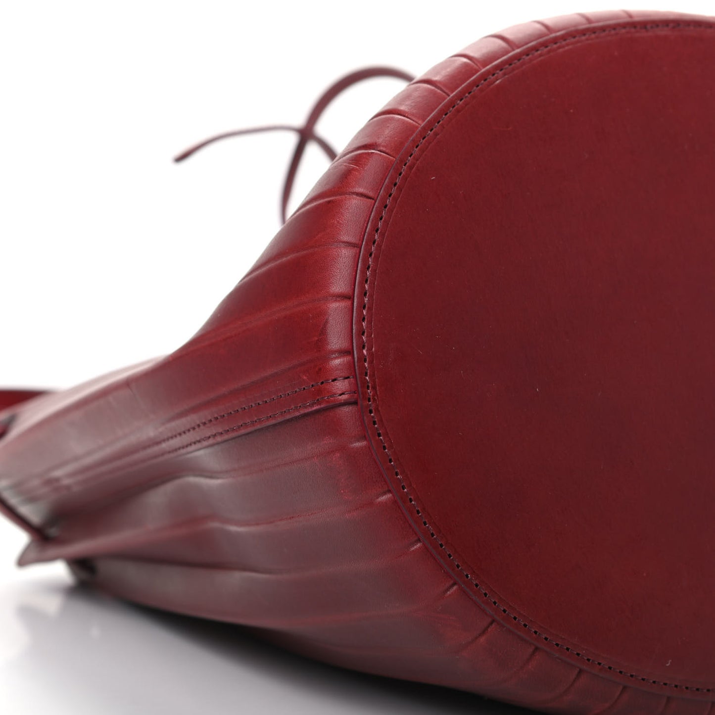 Vegetable Tanned Calfskin Pleated Bucket Bag Borbo