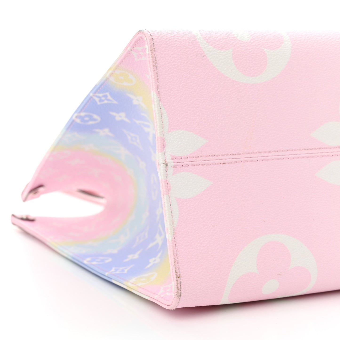 Monogram Escale Onthego GM Pastel