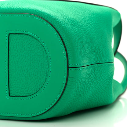 Hermes Taurillon Clemence Swift In-The-Loop 18 Bag Vert Comics 10 of 13
