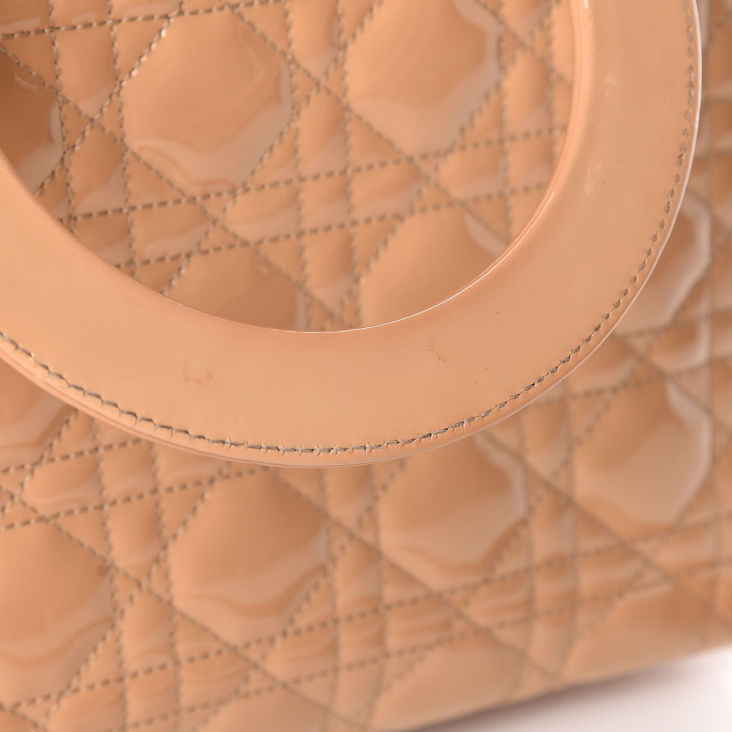 Patent Cannage Medium Lady Dior Beige