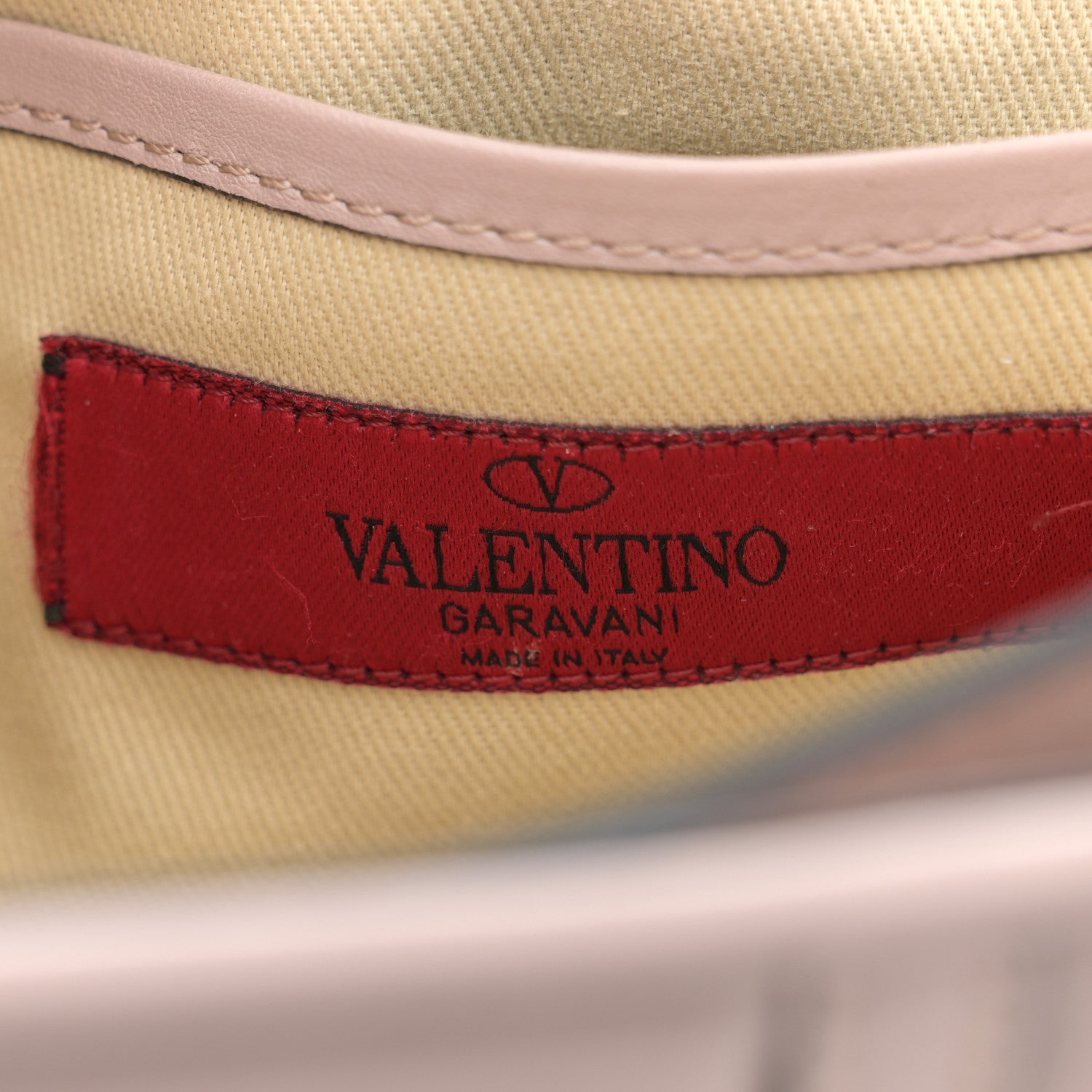 Valentino Garavani Lambskin Chevron Quilted Rockstud Shoulder Bag Poudre 6 of 12