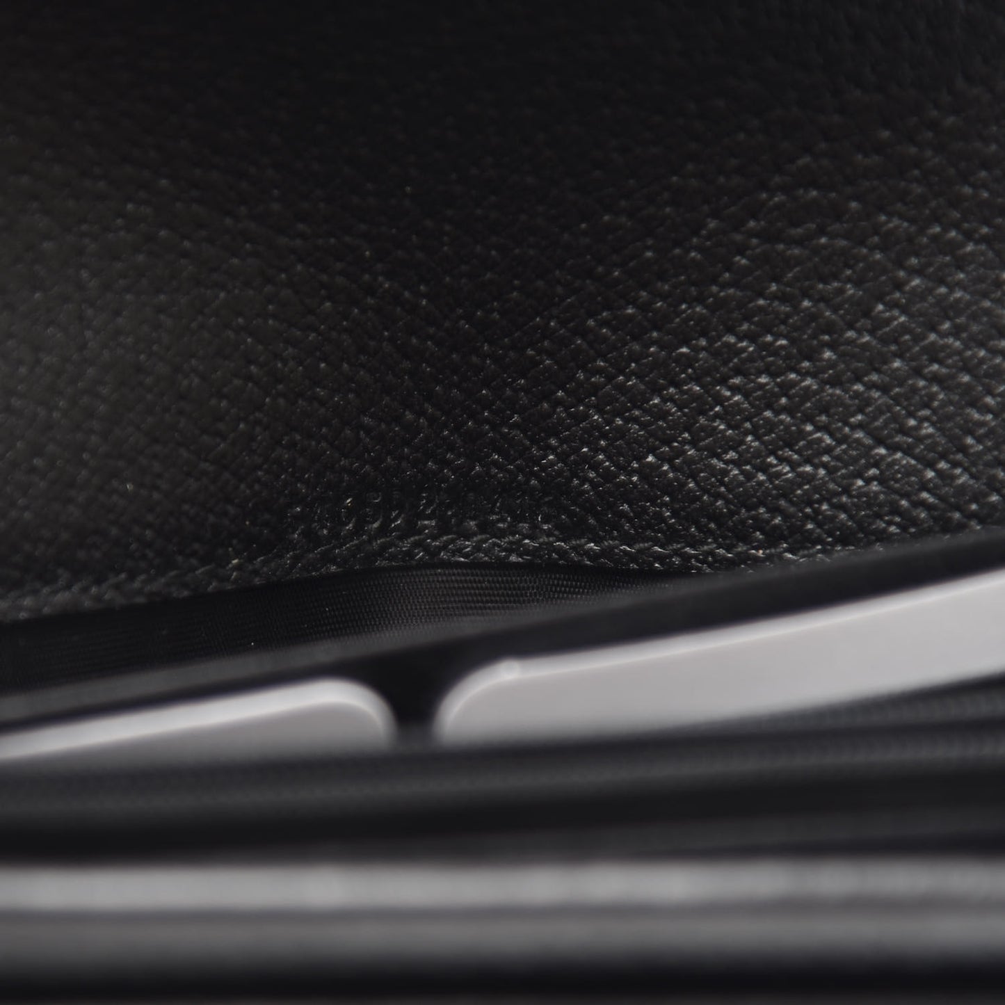 Calfskin Web Ophidia Wallet On Chain Black