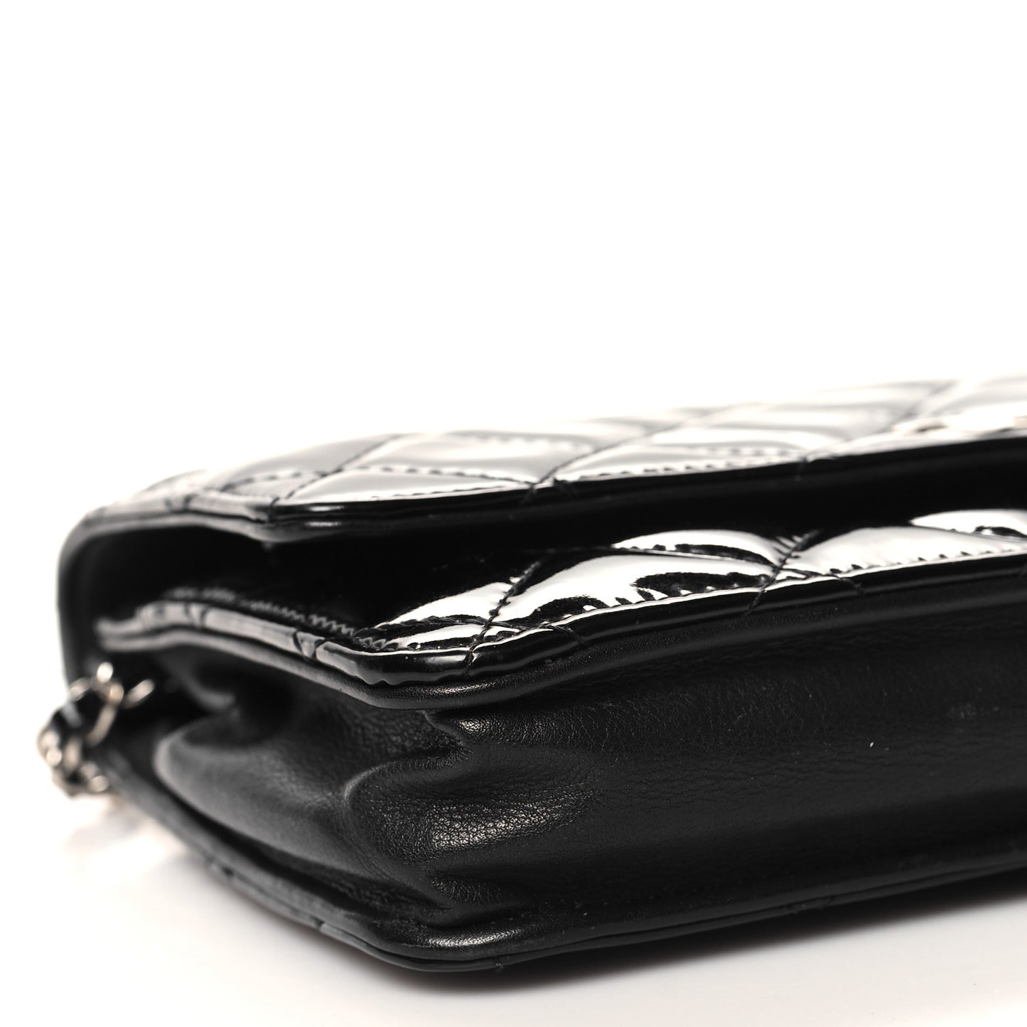 Patent Quilted Wallet On Chain WOC Black