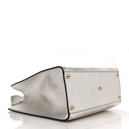 Fendi Vitello Catalan Mirror Plexiglass Logo Embossed Medium Fendi Sunshine Shopper Tote Argento 4 of 13