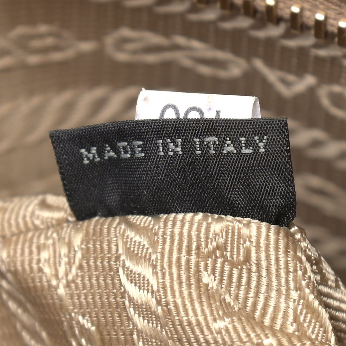 Saffiano Lux Small Tote Sabbia