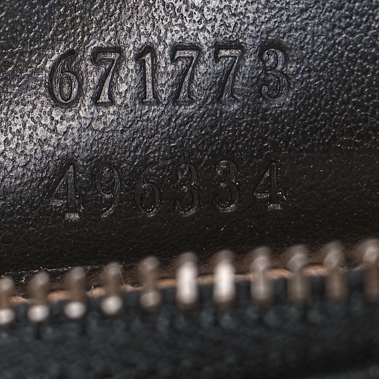 Gucci Calfskin Matelasse GG Marmont Key Case Black 7 of 9