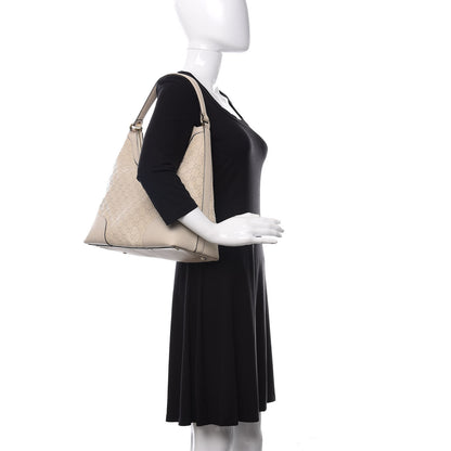 Gucci Guccissima Medium Lovely Heart Hobo Off White 2 of 19