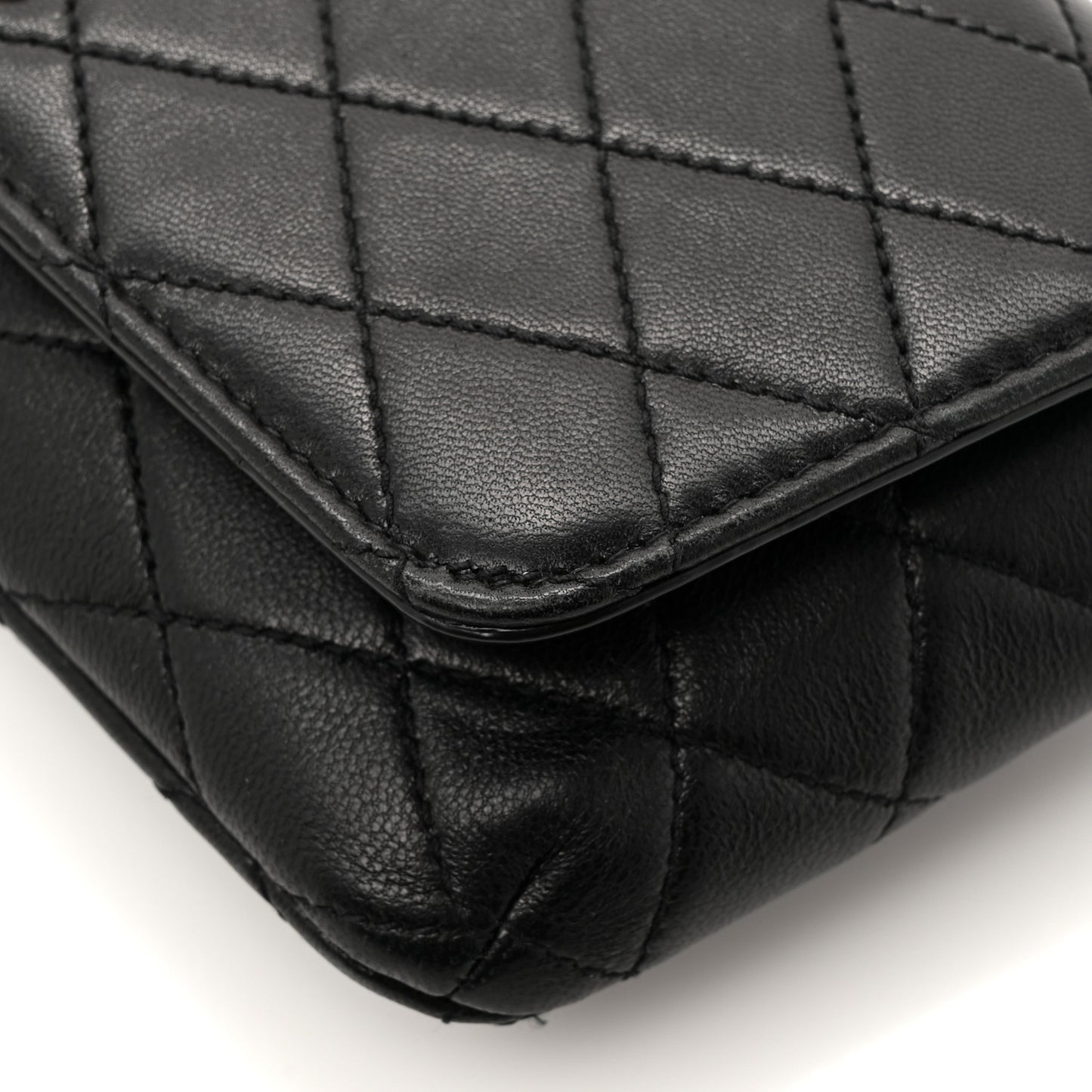Lambskin Quilted Gaby Phone Holder Crossbody Bag Black