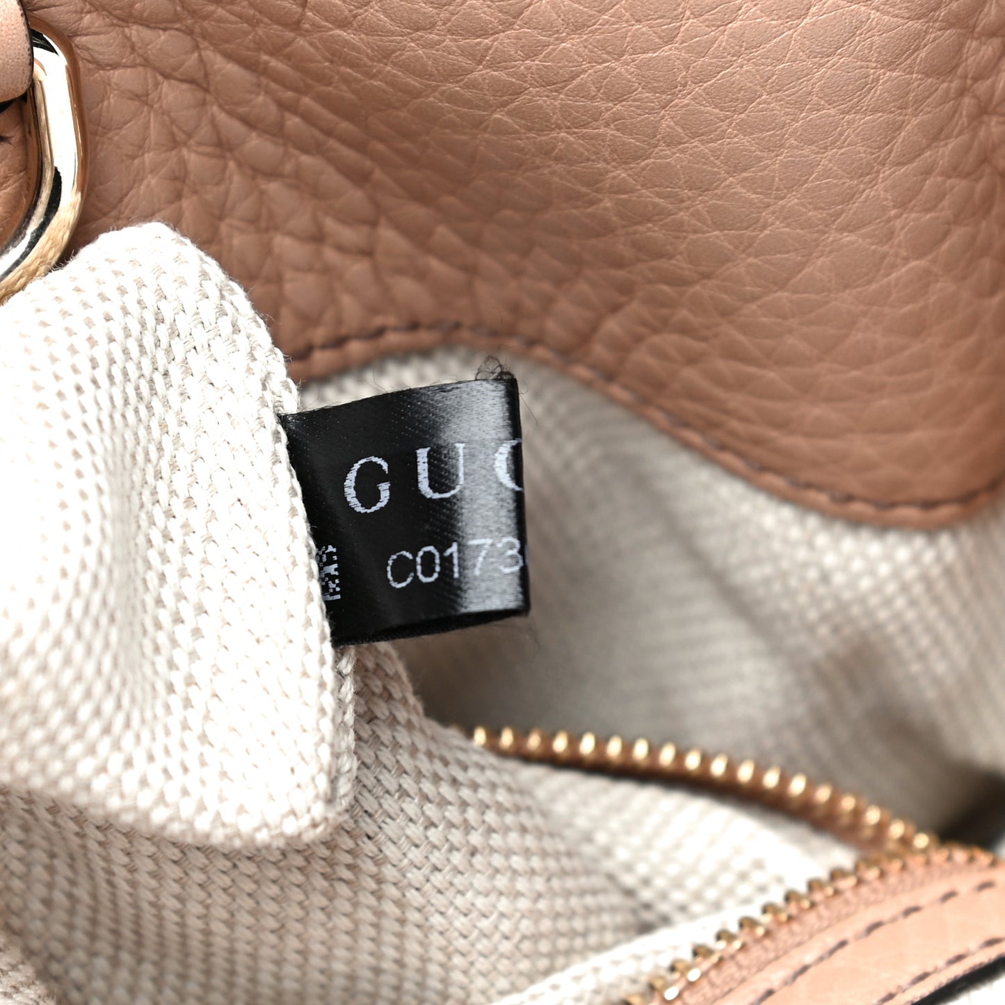 Pebbled Calfskin Medium Soho Chain Shoulder Bag Rose Beige