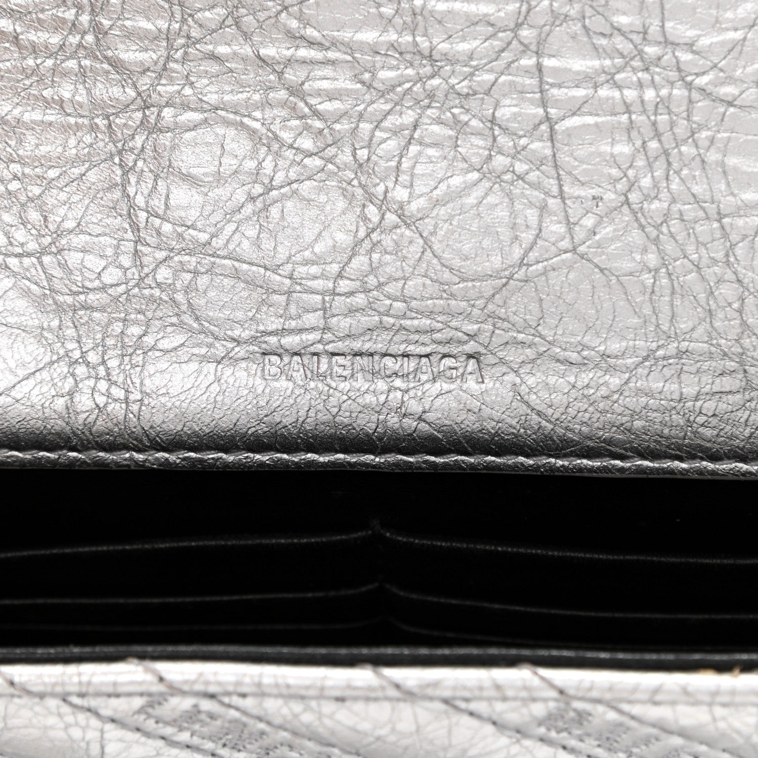 Balenciaga Metallic Arena Calfskin Logo Matelasse BB Chain Wallet Argent 10 of 13