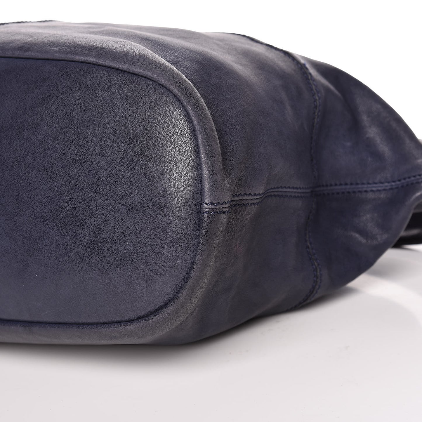Lambskin Medium Nightingale Blue