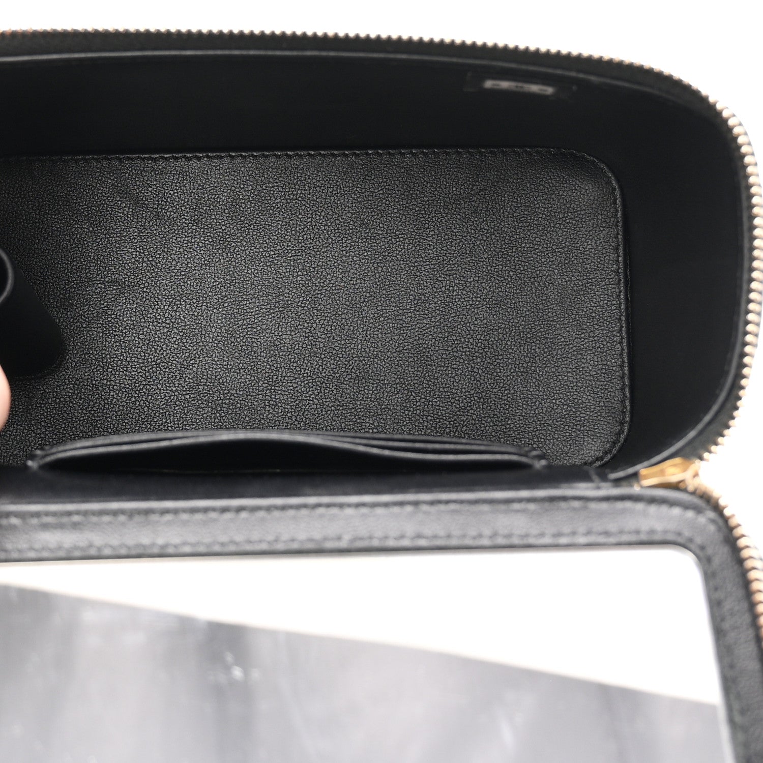 Chanel Pearly Caviar Quilted Fit For You Small Vanity Case With Chain Black 5 of 10