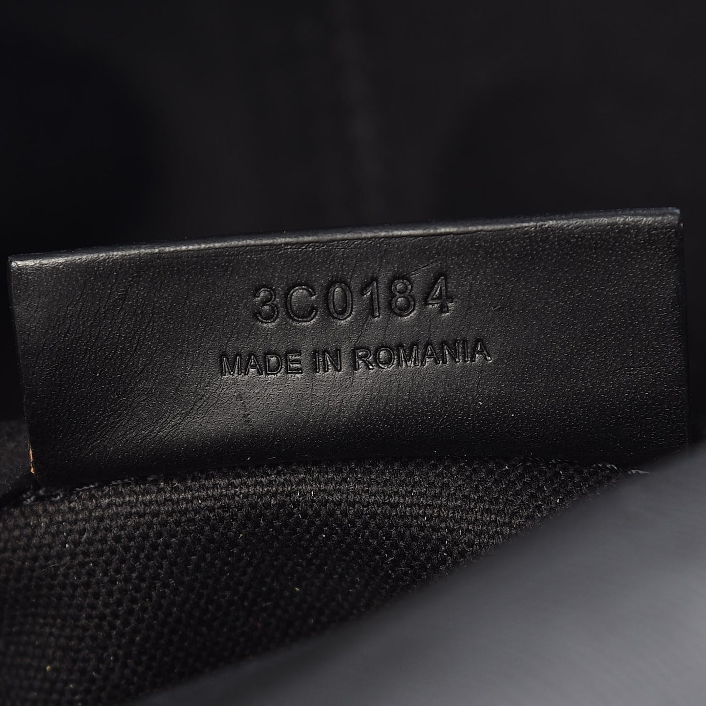 Textured Coated Canvas Favelas Large Antigona Tote Black