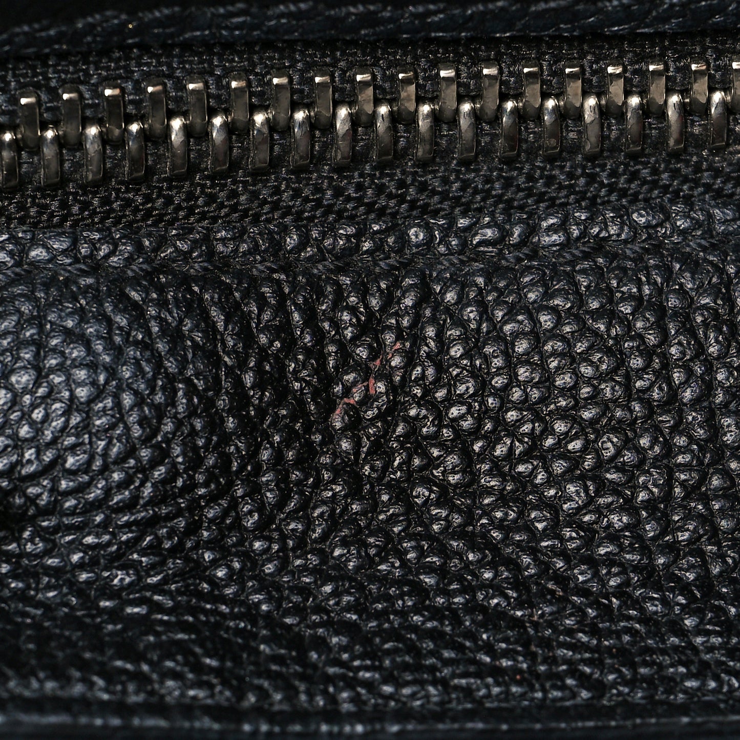 Monogram Cuir Plume Very Zipped Tote Black