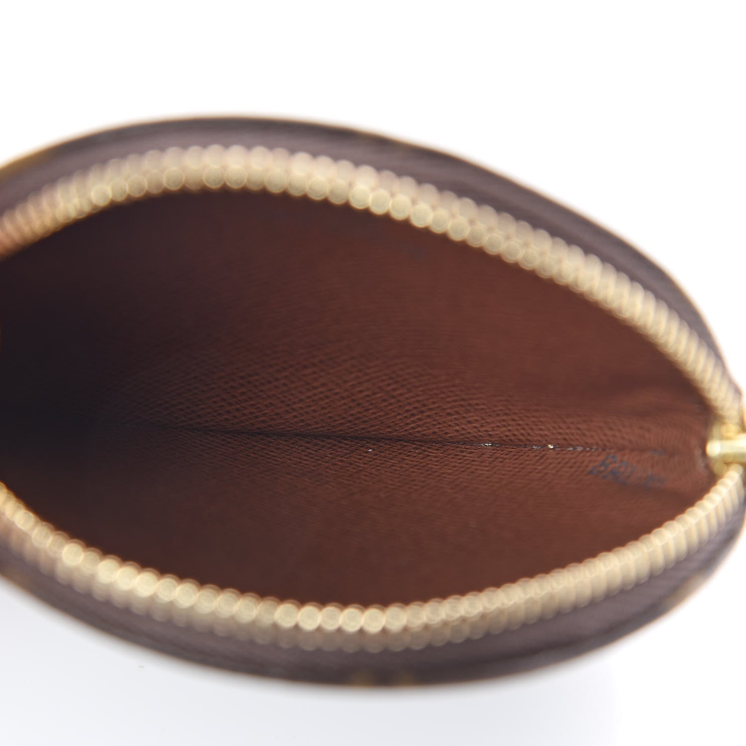 Louis Vuitton Monogram Round Coin Purse 5 of 7